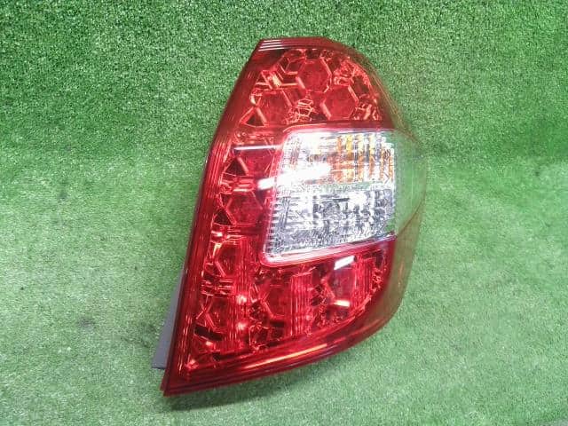 Right Tail Light HONDA Fit Shuttle 2011 DBA-GG7 — photo 1