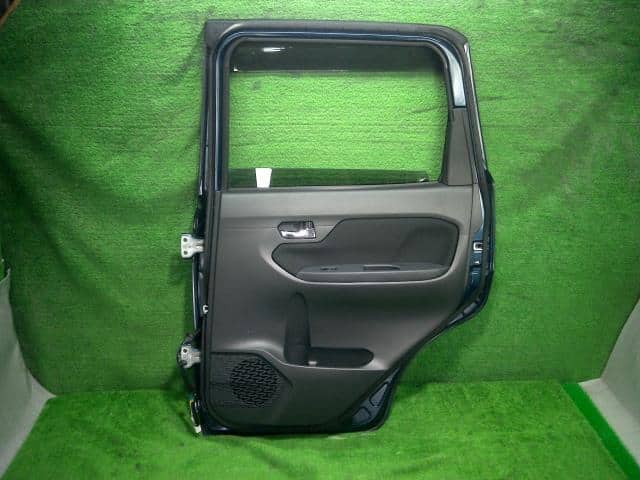 Rear Right Door Assembly DAIHATSU Move 2019 DBA-LA150S — photo 6