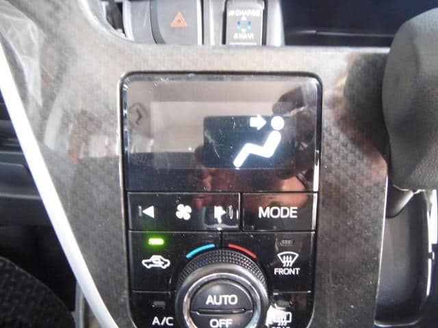 A/C Control Panel DAIHATSU Move 2019 DBA-LA150S — photo 5