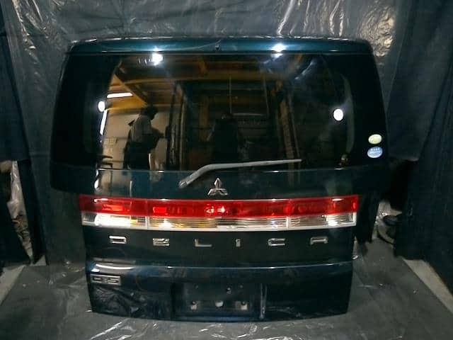 Back Door Assembly MITSUBISHI Delica D5 2009 DBA-CV5W — photo 1