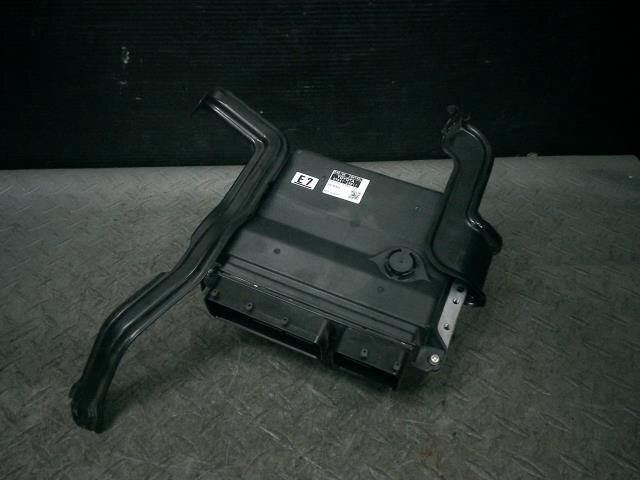 Engine Control Unit TOYOTA Estima 2011 DBA-ACR50 — photo 1