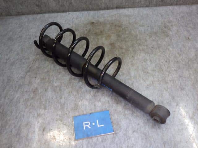 Rear Left Shock Absorber NISSAN Dayz 2016 DBA-B21 — photo 1
