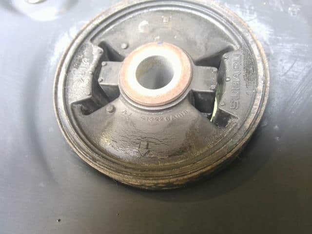 Rear Member Assembly TOYOTA 86 2012 DBA-ZN6 SU00300349 — photo 3