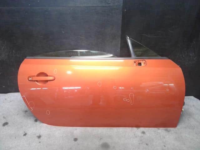 Front Right Door Assembly TOYOTA 86 2012 DBA-ZN6 SU00301558 — photo 1