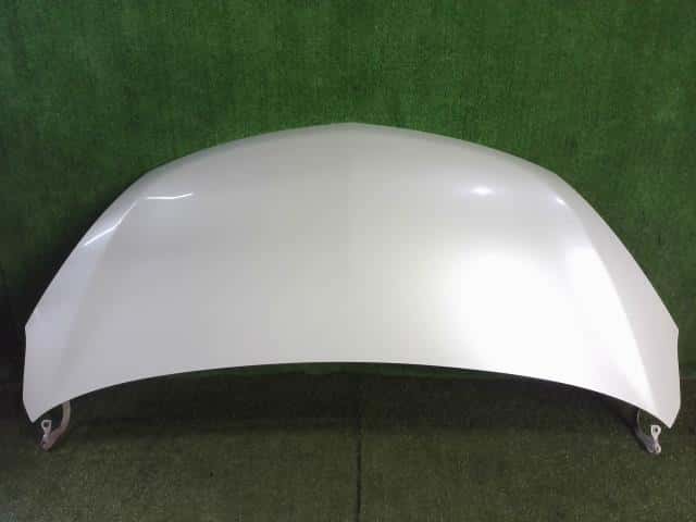 Bonnet Hood MITSUBISHI Delica D2 2012 DBA-MB15S — photo 1
