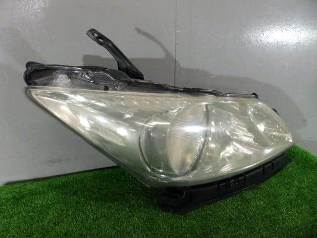 Right Headlight HONDA Freed 2012 DBA-GB3 — photo 4