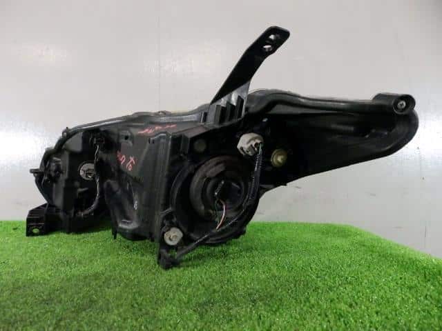 Right Headlight HONDA Freed 2012 DBA-GB3 — photo 3
