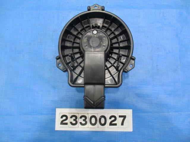 Blower Motor TOYOTA Sienta 2015 DBA-NSP170G — photo 1