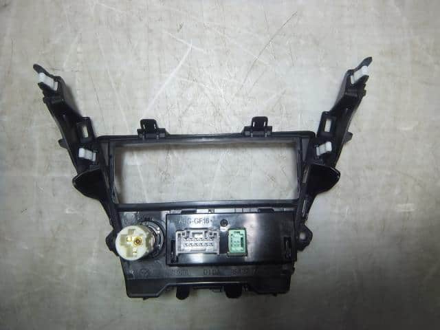 Interior Parts MAZDA Demio 2014 — photo 5