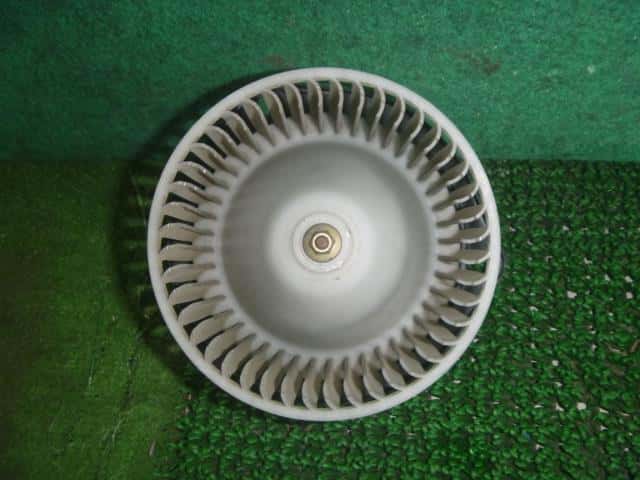 Blower Motor HONDA Acty 1995 V-HA4 79310SJ6013 — photo 3