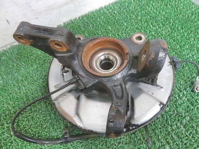 Front Right Knuckle Hub Assembly DAIHATSU Hijet 2020 3BD-S510P — photo 3
