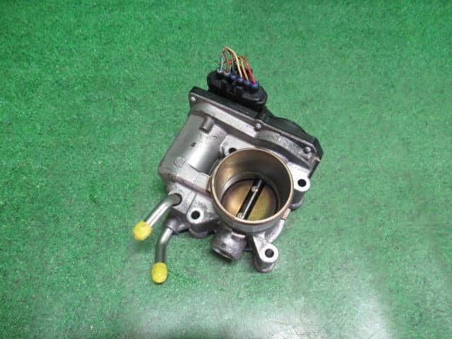 Throttle Body MITSUBISHI COLT PLUS 2007 DBA-Z23W — photo 3