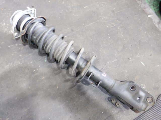 Front Left Strut SUBARU Stella 2016 DBA-LA150F — photo 1