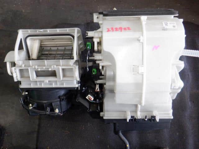 Air Conditioner Assembly HONDA N BOX 2013 DBA-JF1 — photo 1