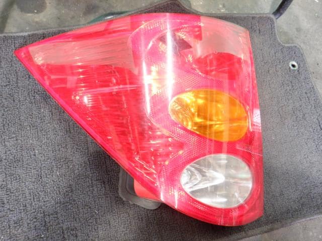 Left Tail Light PEUGEOT 1007 2006 GH-A8NFU — photo 2