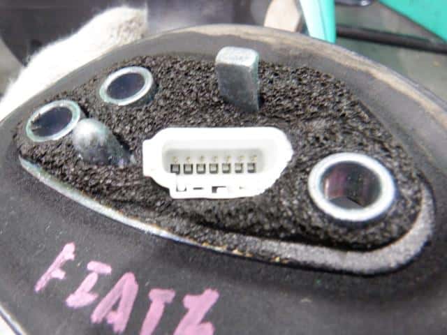 Left Side Mirror Fiat Fiat 500 2009 ABA-31214 — photo 3