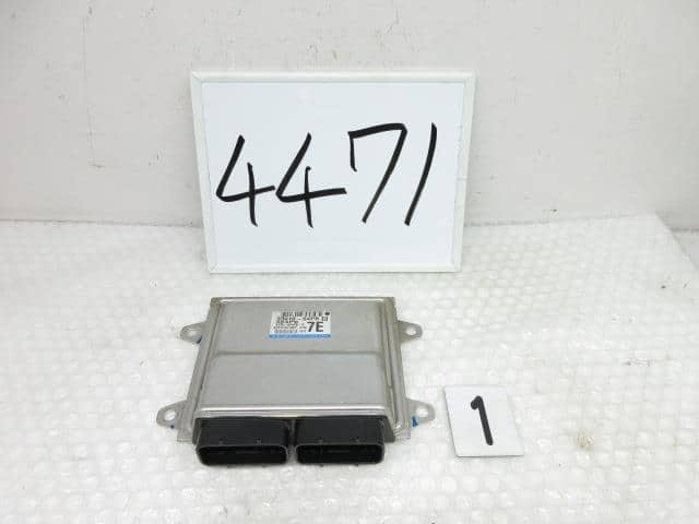 Engine Control Unit SUZUKI Every 2017 ABA-DA17W 3391064PB0 — photo 1