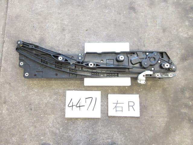 Power Slide Door Motor SUZUKI Every 2017 ABA-DA17W — photo 1