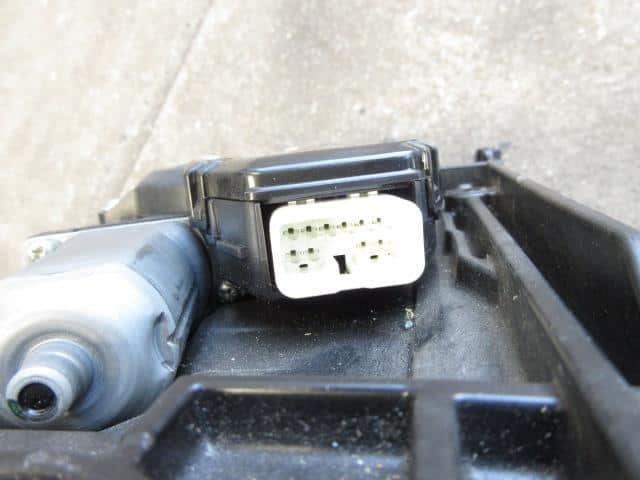 Left Power Slide Door Motor SUZUKI Every 2017 ABA-DA17W — photo 7