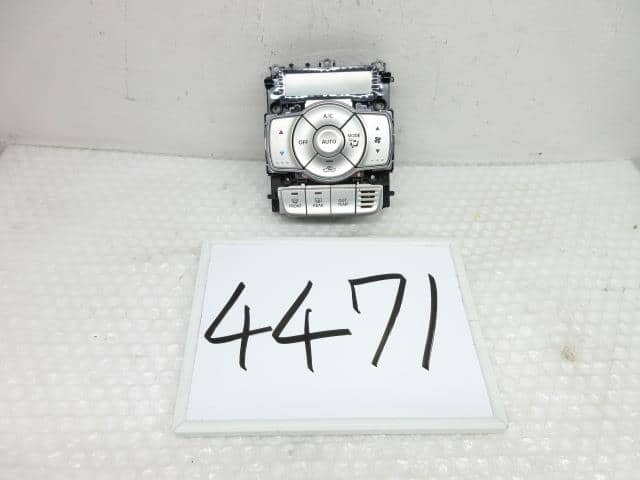 A/C Control Panel SUZUKI Every 2017 ABA-DA17W 3951064P00 — photo 1