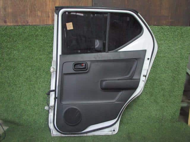Rear Right Door Assembly SUZUKI Alto 2015 HBD-HA36V 6800374P00 — photo 7
