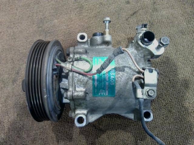 A/C Compressor HONDA Life 2006 CBA-JB6 — photo 1