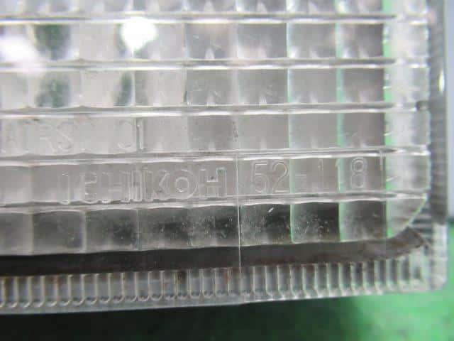 Left Tail Light TOYOTA bB 2004 CBA-NCP30 — photo 3