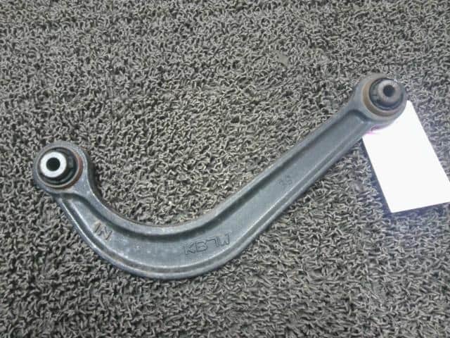Rear Left Upper Control Arm MAZDA CX-5 2019 3DA-KF2P KB7W28C10 — photo 1