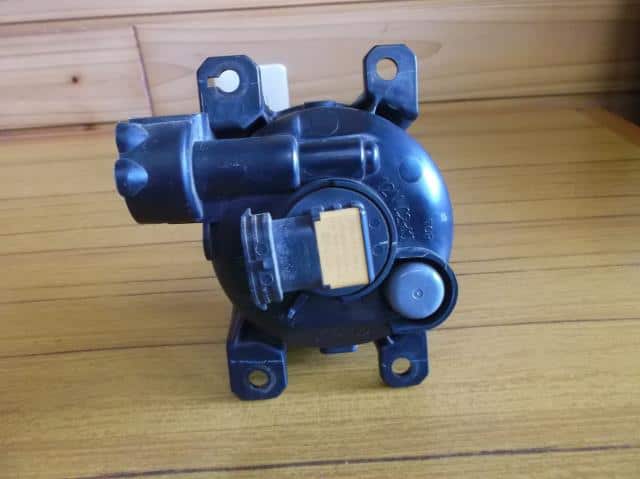 Right Fog Light HONDA N BOX 2012 — photo 2