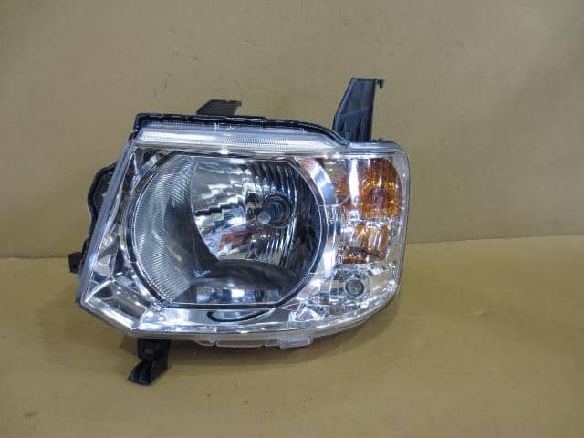 Left Headlight MITSUBISHI eK Wagon 2008 8301A — photo 1