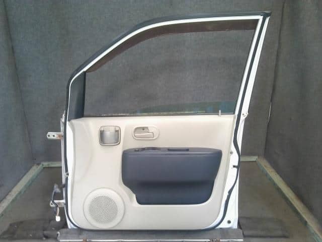 Front Right Door Assembly NISSAN Otti 2008 DBA-H92 — photo 5