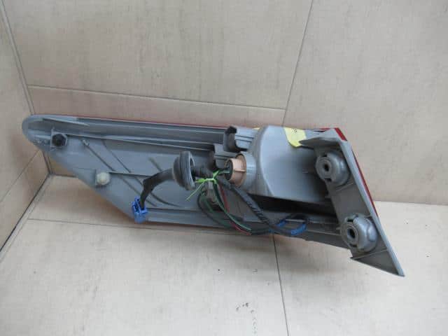 Right Tail Light HONDA Odyssey 2011 DBA-RB3 — photo 3