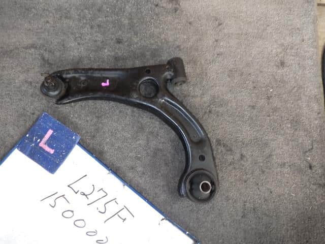 Front Left Lower Control Arm SUBARU Pleo 2011 DBA-L275F 48069B2041 — photo 1