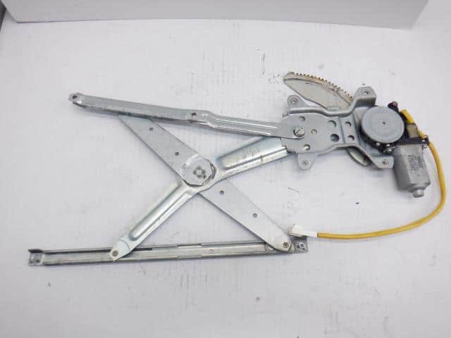 Front Right Door Regulator TOYOTA Comfort 2011 DBA-TSS11 — photo 1