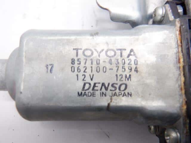 Front Right Door Regulator TOYOTA Comfort 2011 DBA-TSS11 — photo 5