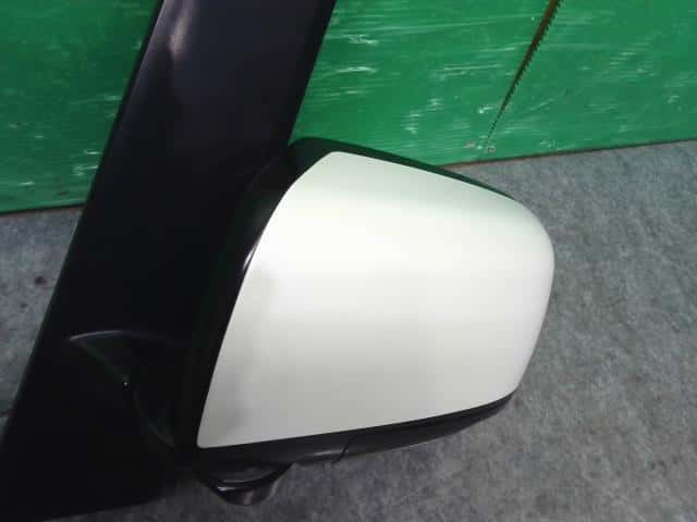 Left Side Mirror NISSAN Serena 2006 DBA-C25 — photo 3