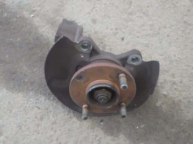 Front Left Knuckle Hub Assembly SUBARU Sambar 2005 LE-TT1 — photo 1