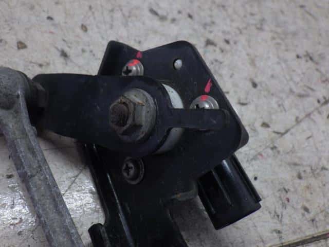 Electrical Component HONDA Vezel 2014 DAA-RU3 — photo 2