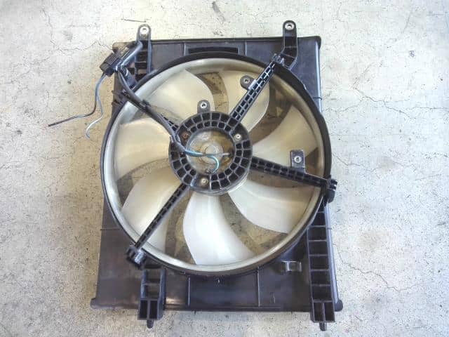 Radiator Cooling Fan MITSUBISHI eK Wagon 2002 LA-H81W — photo 2