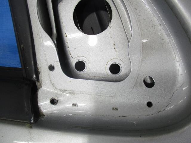 Front Right Door Assembly TOYOTA Hiace 2005 KR-KDH200 — photo 2