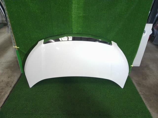 Bonnet Hood TOYOTA Noah 2011 DBA-ZRR75 — photo 1