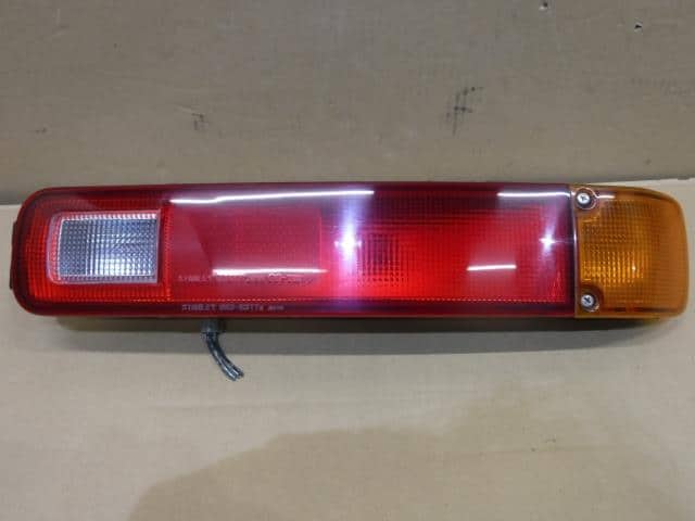 Right Tail Light HONDA Vamos Hobio 2004 GBD-HJ2 — photo 1