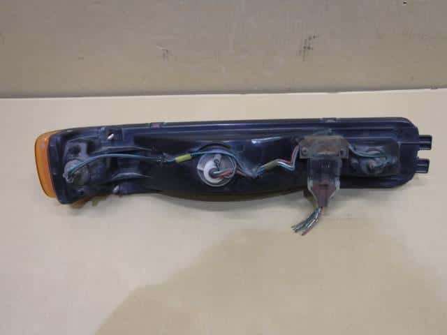 Right Tail Light HONDA Vamos Hobio 2004 GBD-HJ2 — photo 2