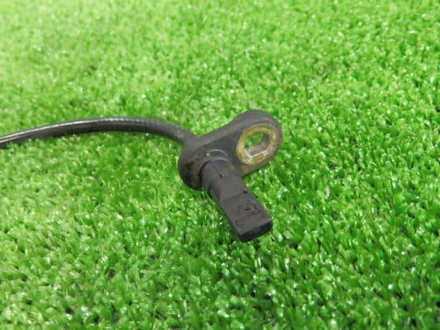 ABS Sensor HONDA Mobilio Spike 2004 CBA-GK2 — photo 4