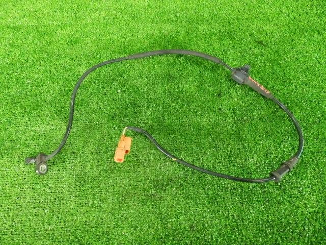 ABS Sensor HONDA Mobilio Spike 2004 CBA-GK2 — photo 2