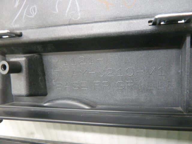 Radiator Grille HONDA N BOX 2020 6BA-JF3 — photo 6