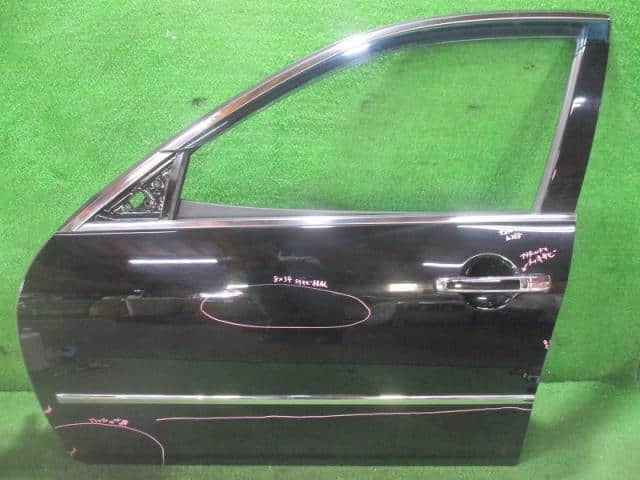 Front Left Door Assembly NISSAN Fuga 2007 CBA-PY50 — photo 1