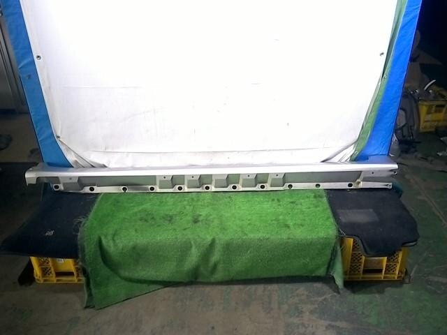 Right Side Step TOYOTA Wish 2005 DBA-ANE11 — photo 2