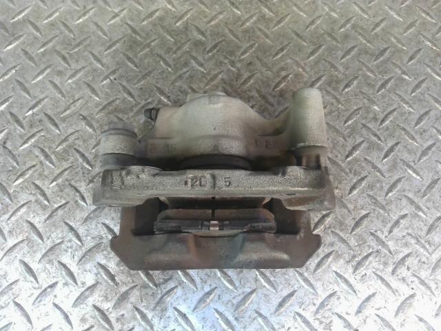 Rear Right Caliper TOYOTA Mark X 2010 DBA-GRX130 — photo 1