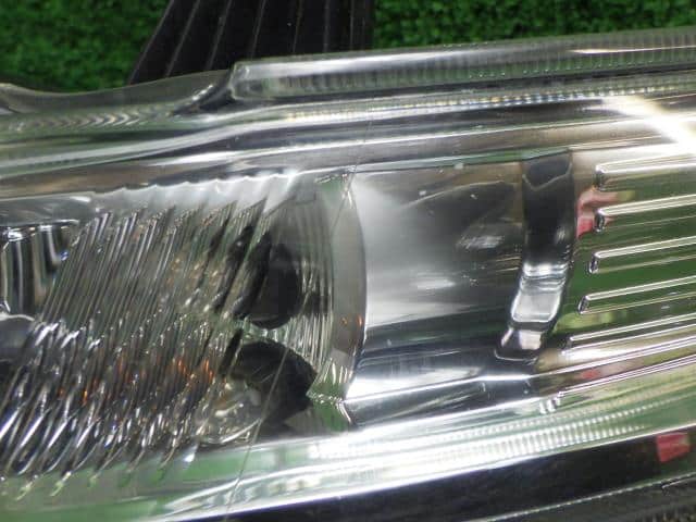 Left Headlight NISSAN Elgrand 2010 DBA-TNE52 — photo 3